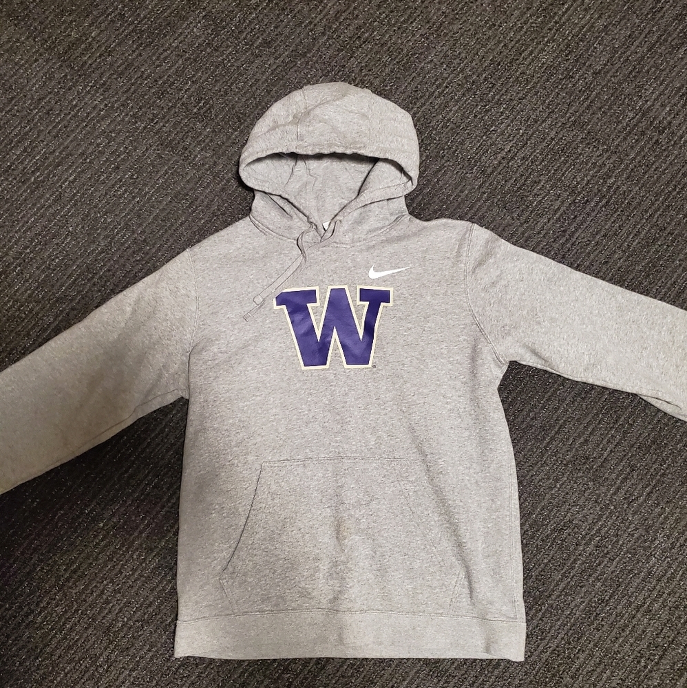 Nike UW Sweatshirt